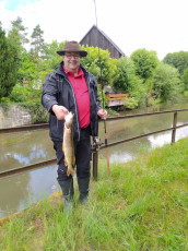 Hecht 58cm, 1.400g